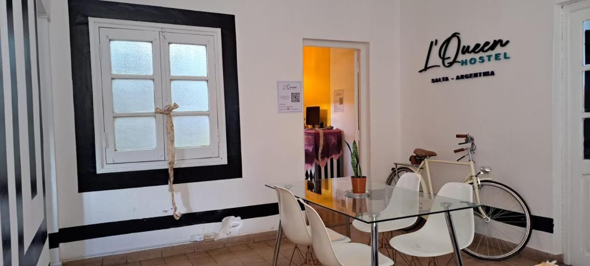 Hostel Lqueen 1 サルタ エクステリア 写真